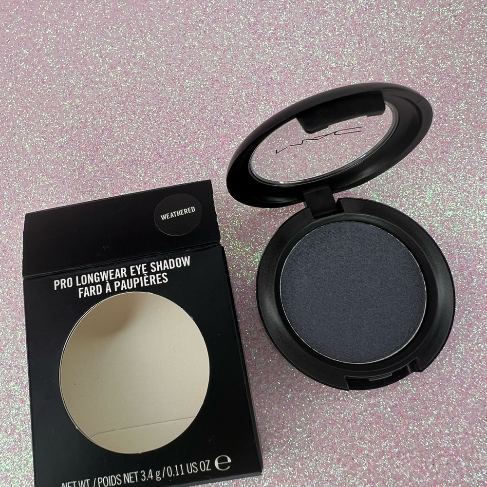 MAC Cosmetics Pro long wear eyeshadow “weathered”
